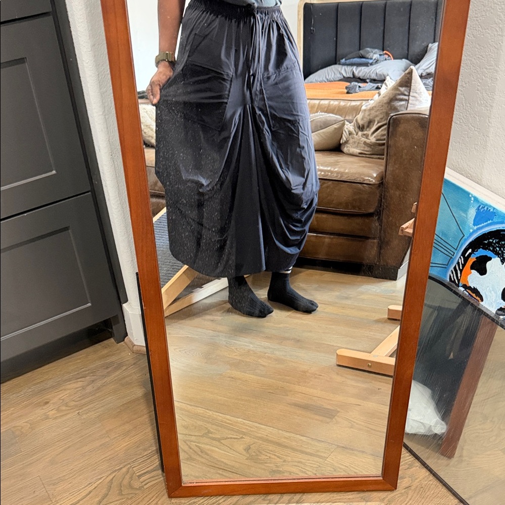 Ruti brand Elegant Black Women's Skirt